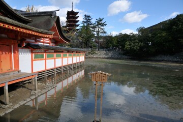 朝座屋裏側 朝座屋裏側