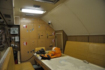 「あきしお」の内部 「あきしお」の内部