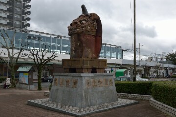 唐津焼の曳山像 唐津焼の曳山像