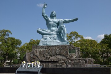 平和祈念像 平和祈念像