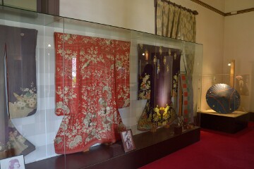 「蝶々夫人」の衣装展示 「蝶々夫人」の衣装展示