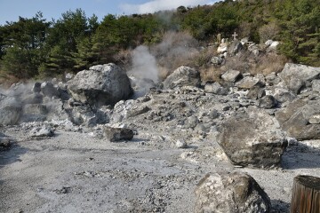 キリシタン殉教記念碑 キリシタン殉教記念碑