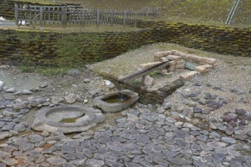 亀形石造物 亀形石造物