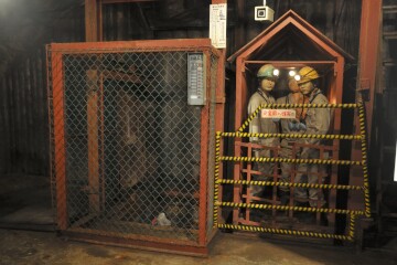 エレベーターの箱