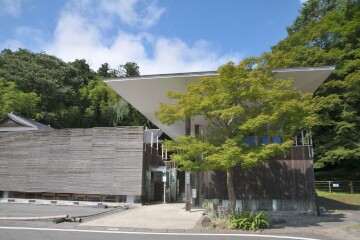 伝統芸能伝承館