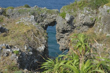 断崖絶壁 断崖絶壁