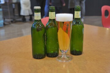 試飲のビール