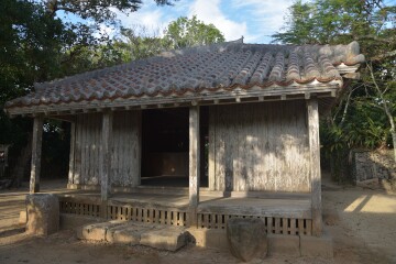 権現堂拝殿 桃林寺